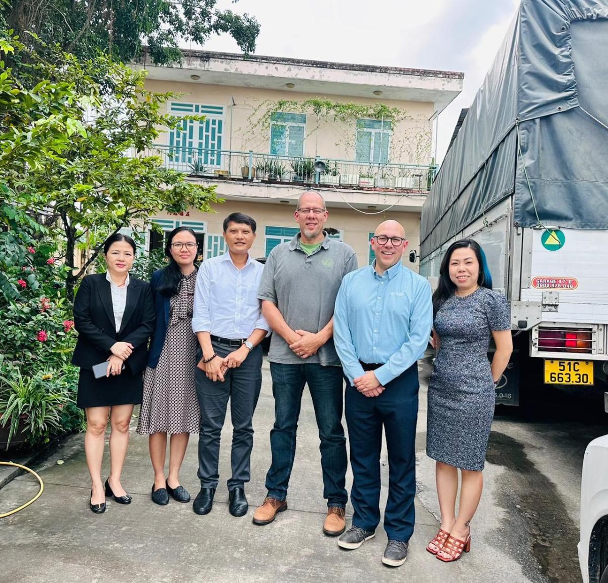 The SSGA delegation met with Van An Agricultural Products, a trading import-export company in Vietnam.
